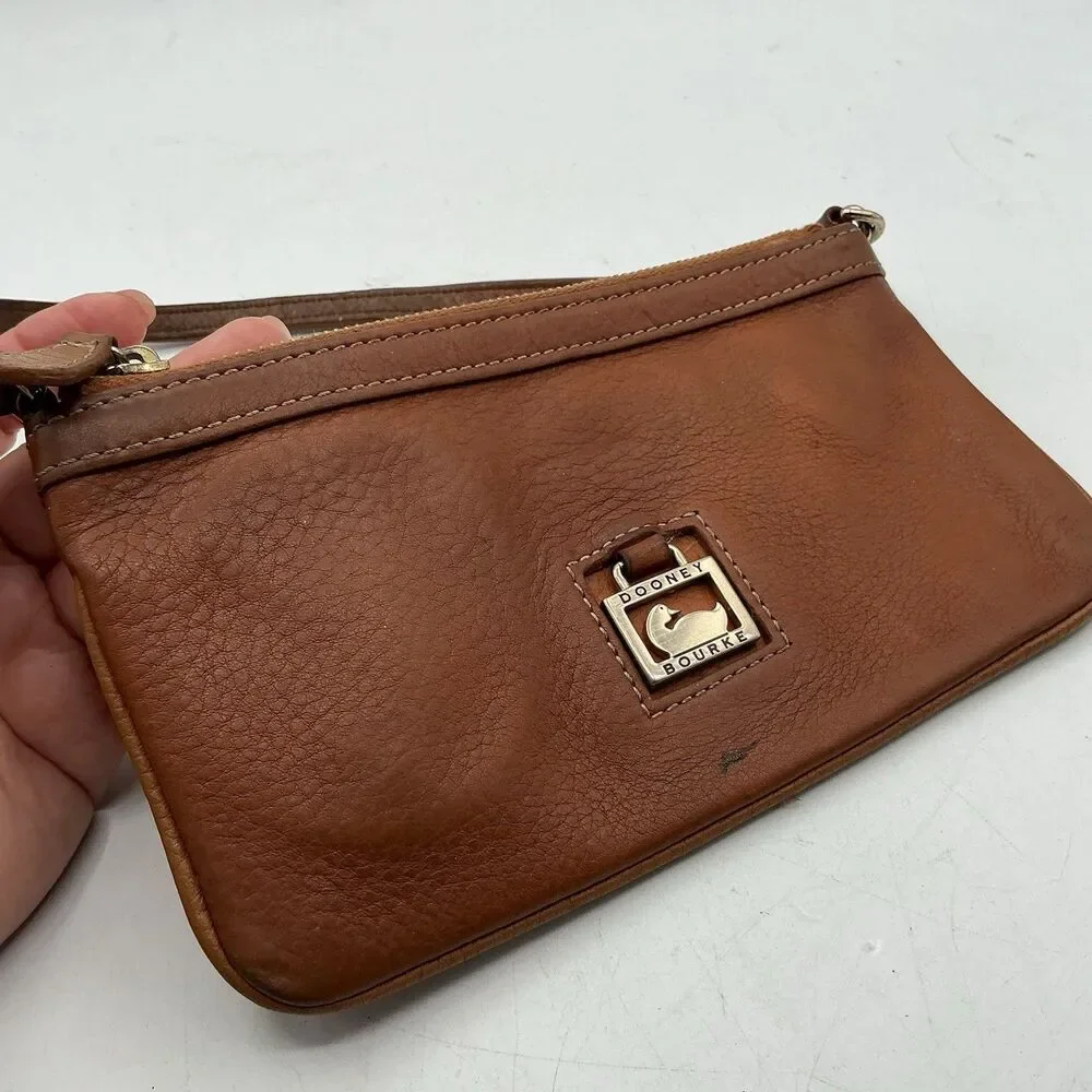 Dooney & Bourke Brown Leather Wristlet Clutch Logo Zip Top Small Purse